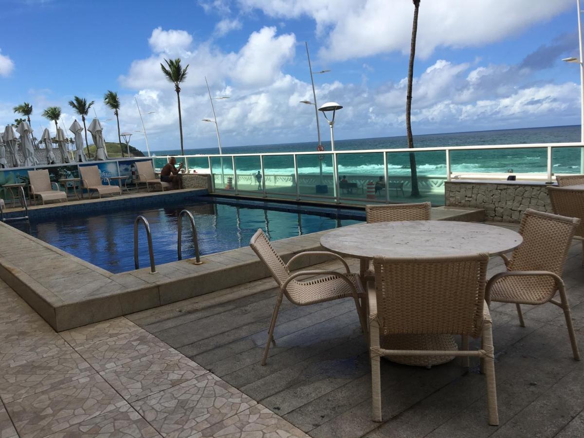 Bahia Flat 310 *